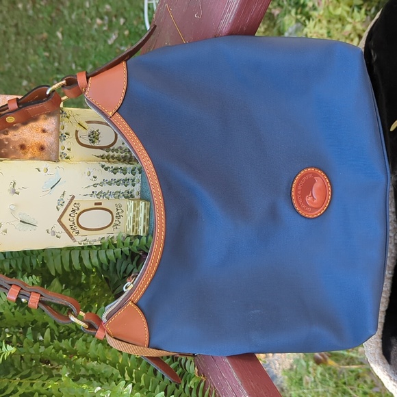 Dooney & Bourke Bags Dooney And Burke Large Erica Tote Poshmark